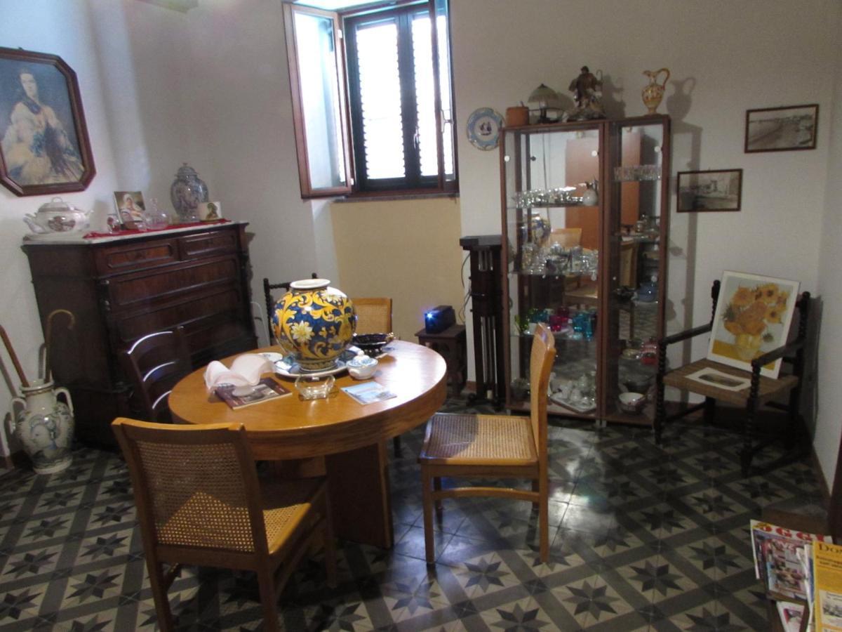 Antico Palazzo Bed & Breakfast Giardini Naxos Dış mekan fotoğraf